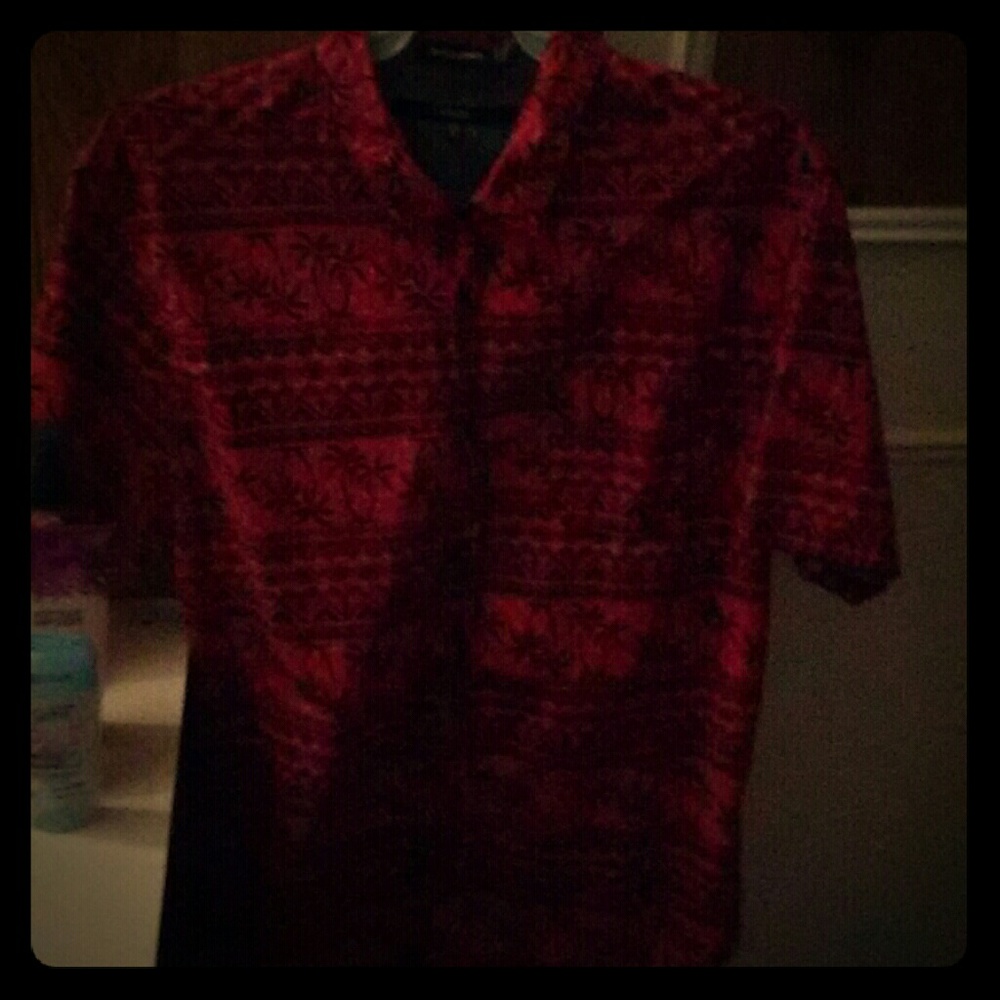 Hawi t shirt